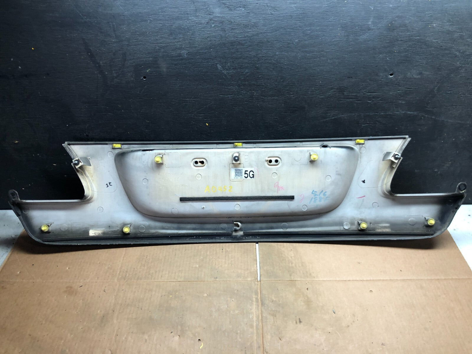 2007 to 2011 Lexus GS350 Trunk License Plate Trim Panel Cover 76801-30140 A04524