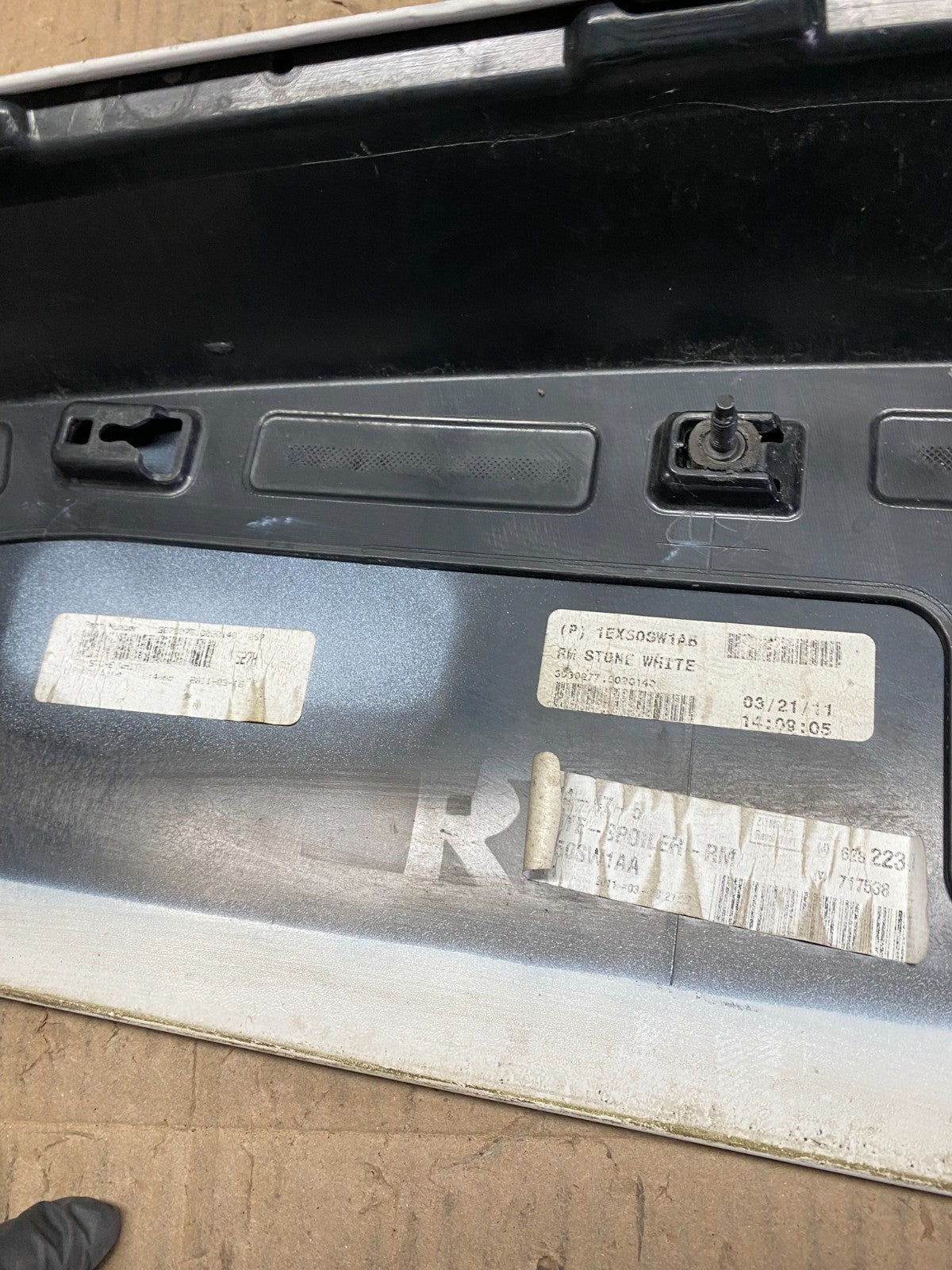 2009 to 2014 Volkswagen Routan Rear Spoiler OEM X8250 PS11