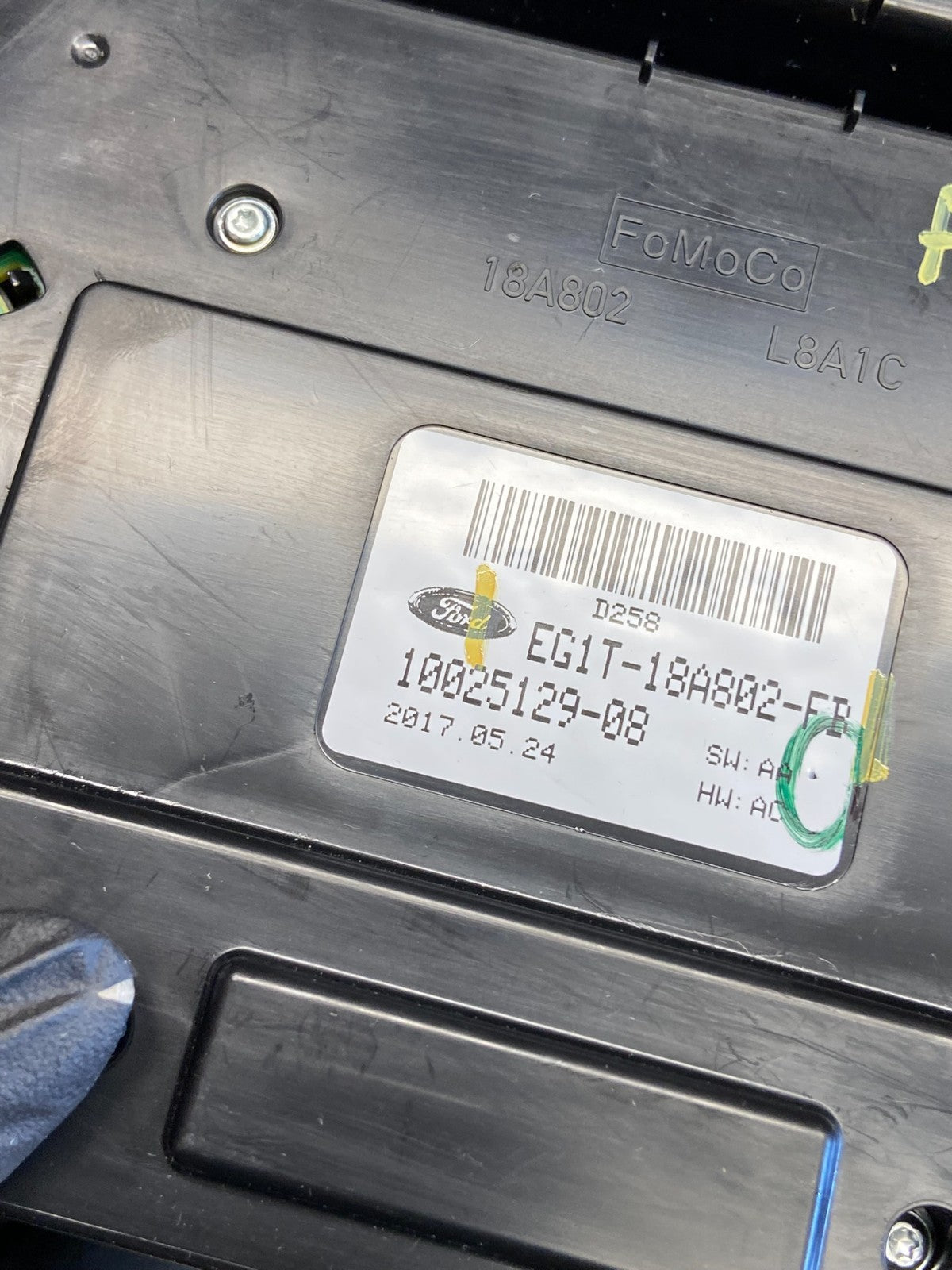 2010-2012 Ford Taurus Front Center Console Climate Radio Control Panel AB5907 DG6