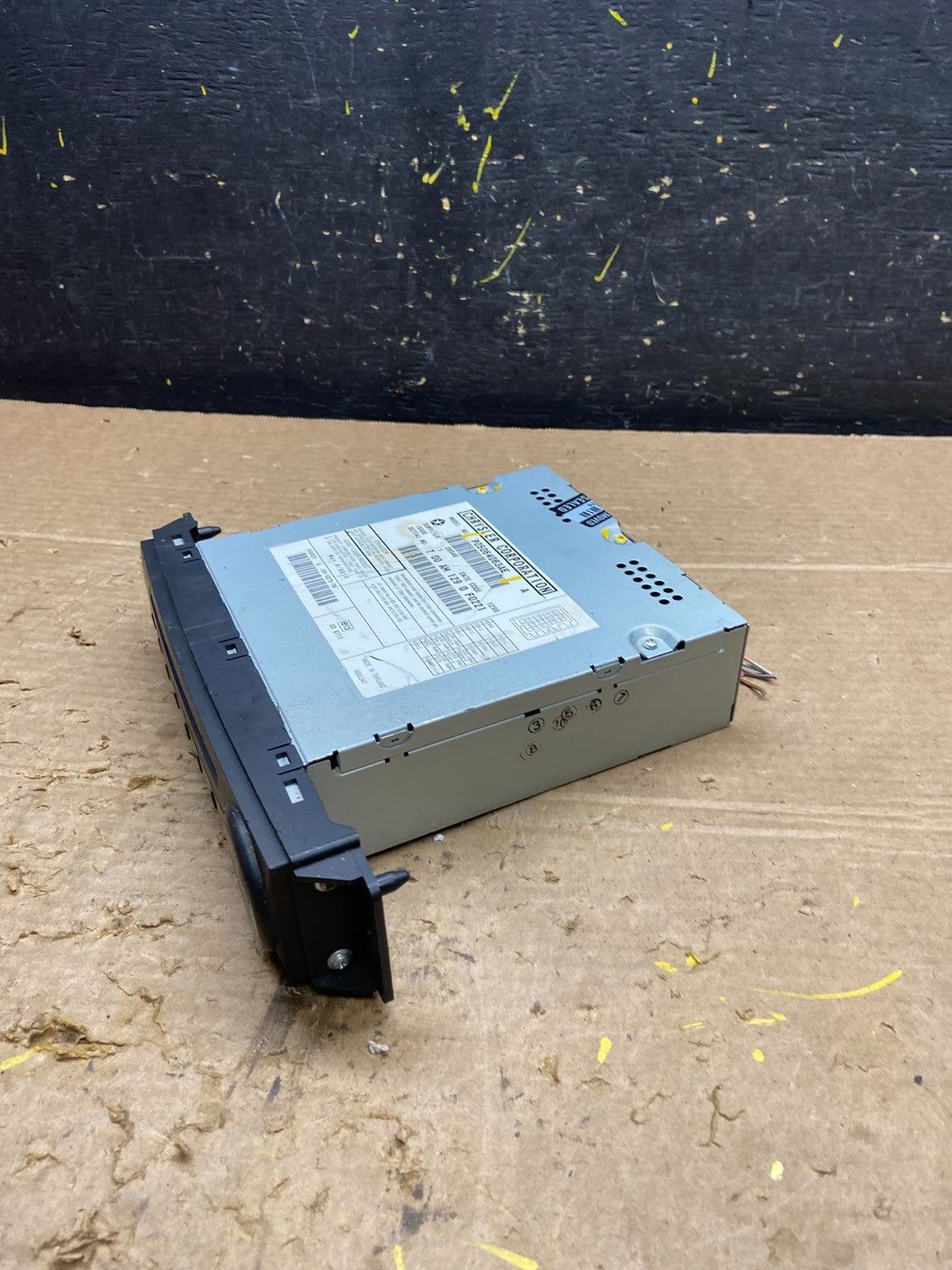 2008 to 2012 Chrysler Town Country DVD Player Receiver ag8517 DG2