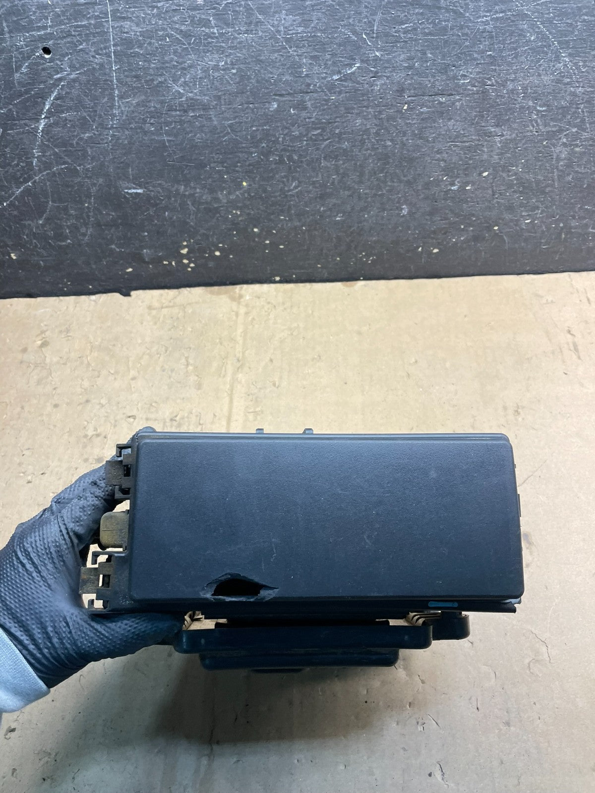 2005 Jeep Grand Cherokee Integrated Power Fuse Box Relay 04692071AB W7262 DG4
