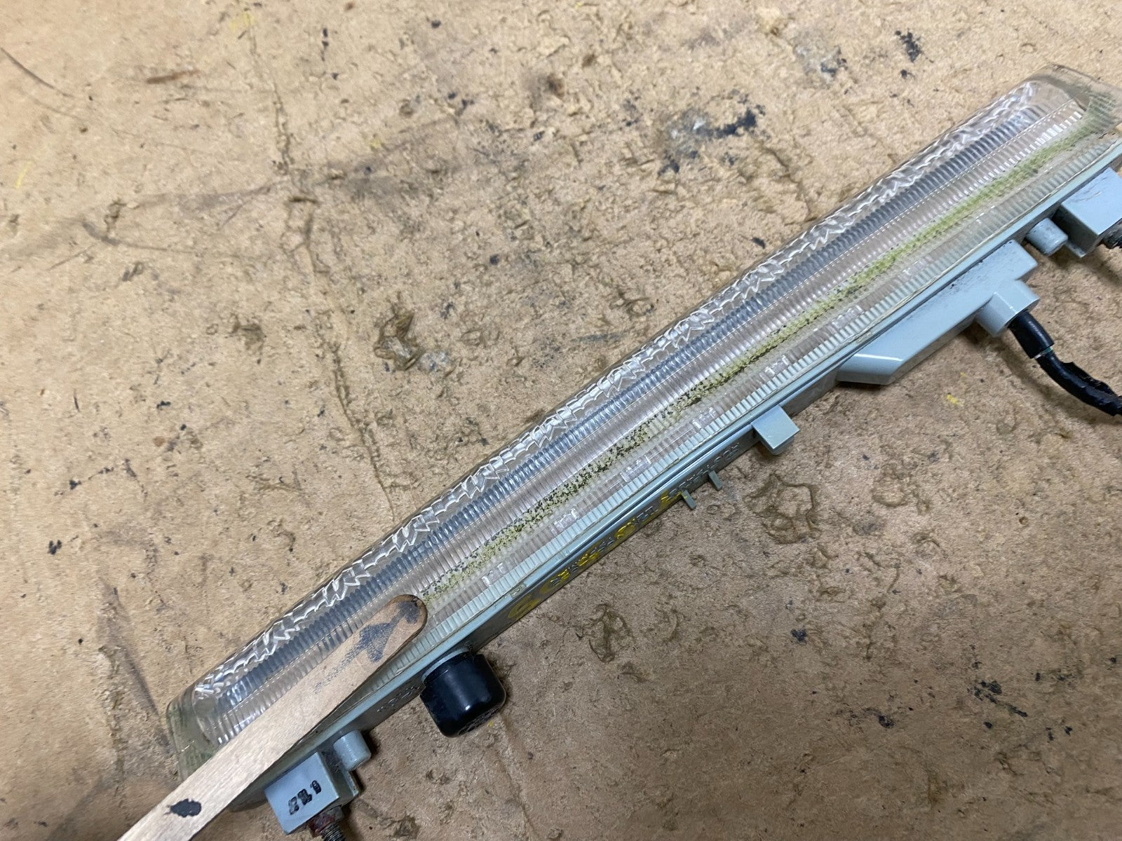 2006 - 2007 Subaru B9 Tribeca Spoiler 3RD Third Brake Light T5505 DG3