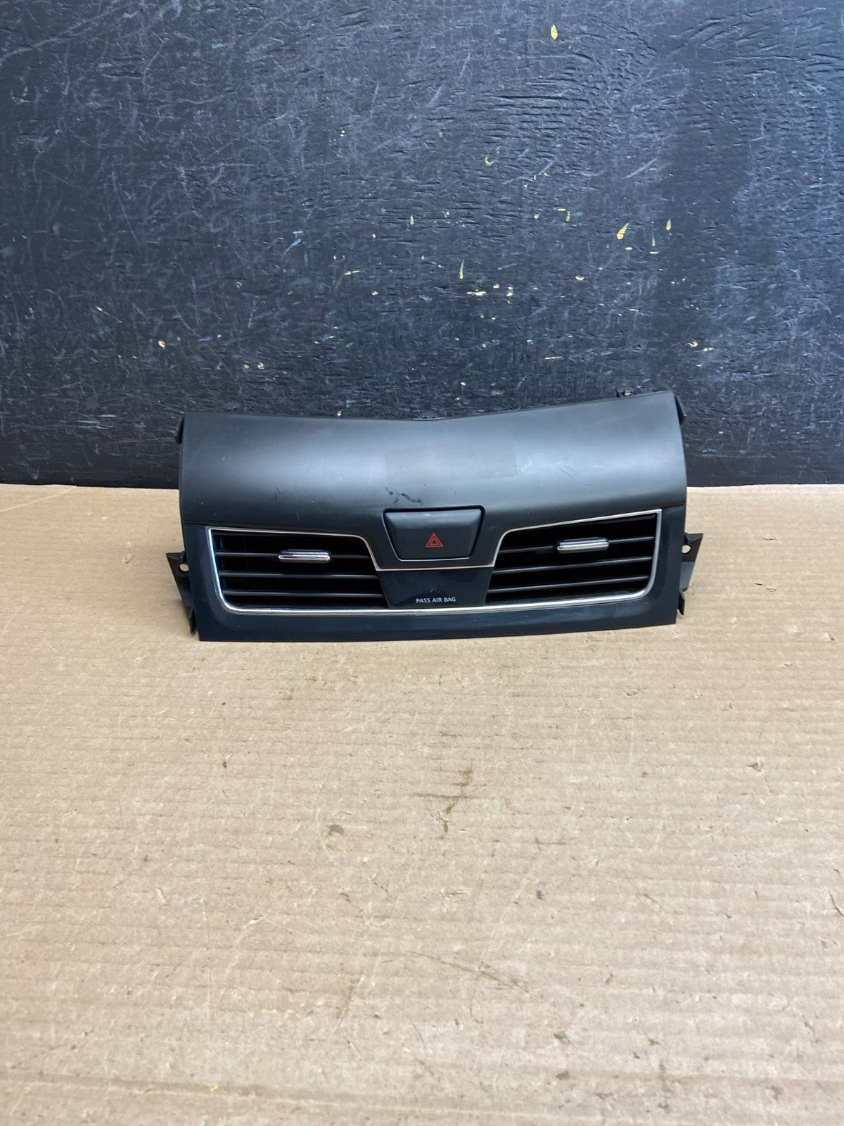 2013-2015 Nissan Altima Center Dash Vents Ac Air Vent Trim Panel Bezel AH3528 DG0
