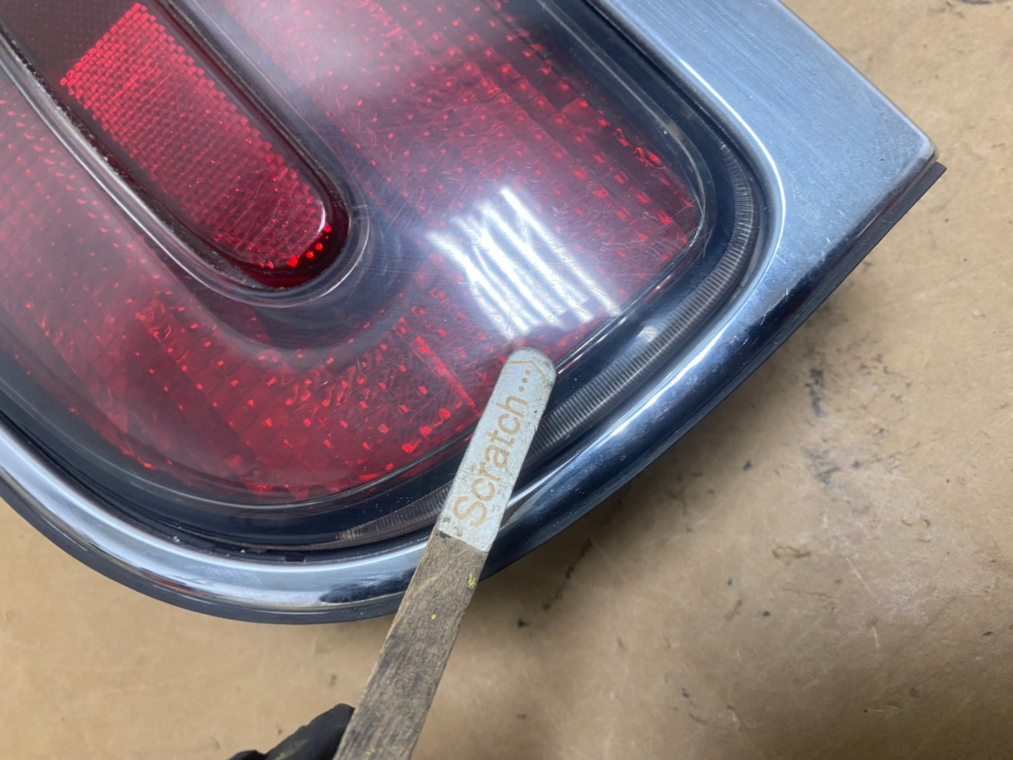 1997-1998 Buick Park Avenue Ave Left Driver Lh Side Tail Light OEM X5240 DW3