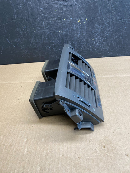 2006 to 2011 Cadillac DTS Dash Center Air Vent Heater Bezel ac6257 DG2