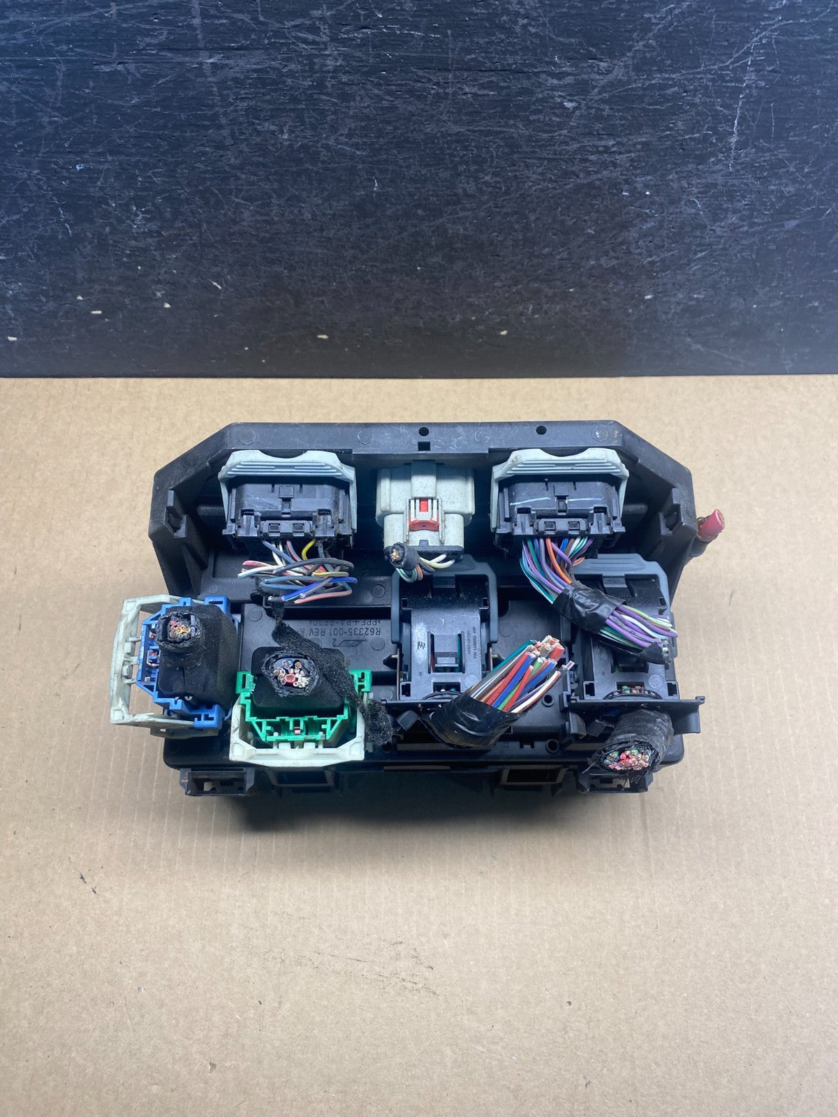 2011 Liberty Nitro TIPM Power Integrated Fuse Box Module AG6111 DG0