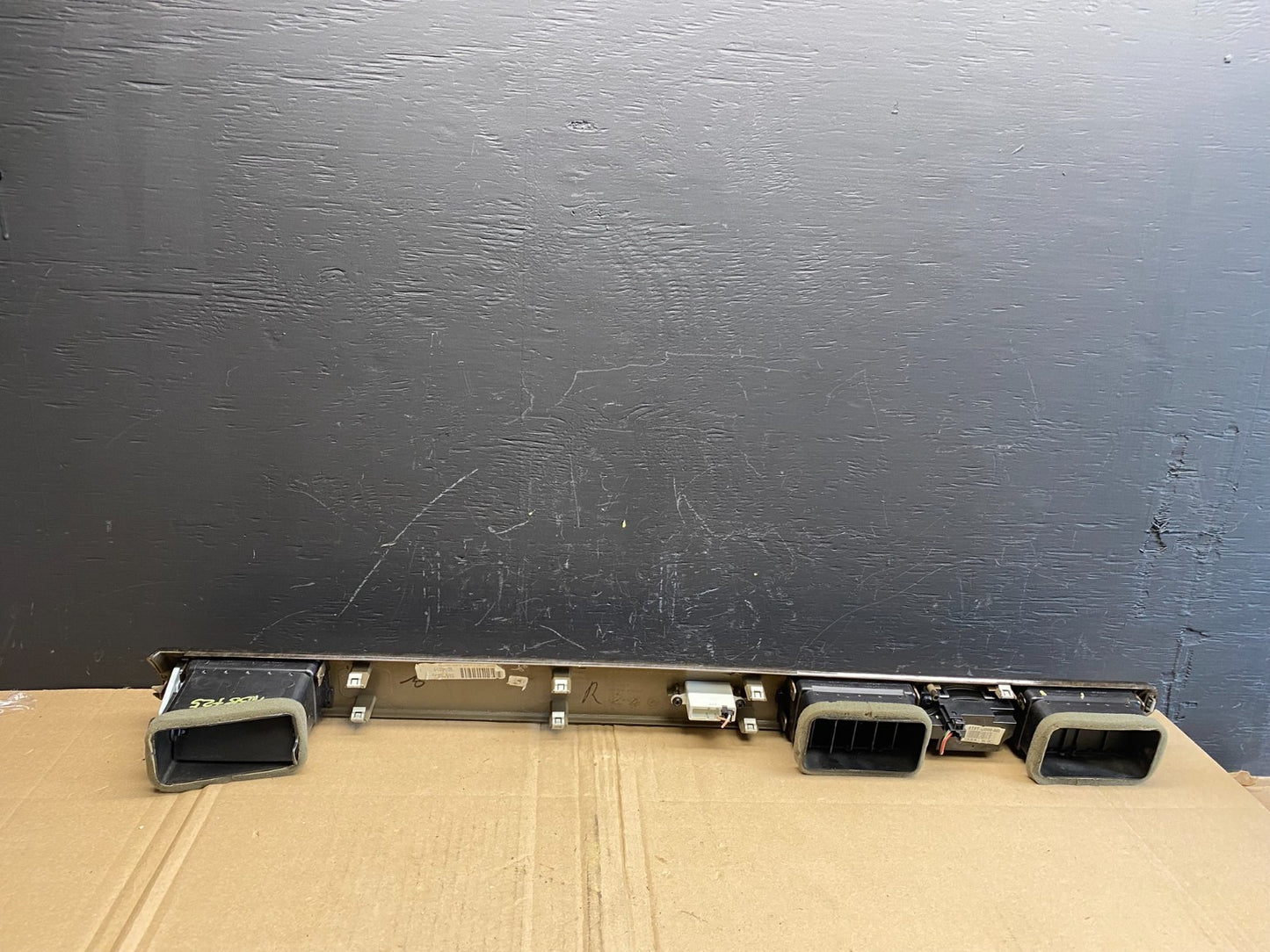 2008-2009 Ford Taurus Sable Dash Center Interior Clock Trim Bezel vent AB8725 DG3