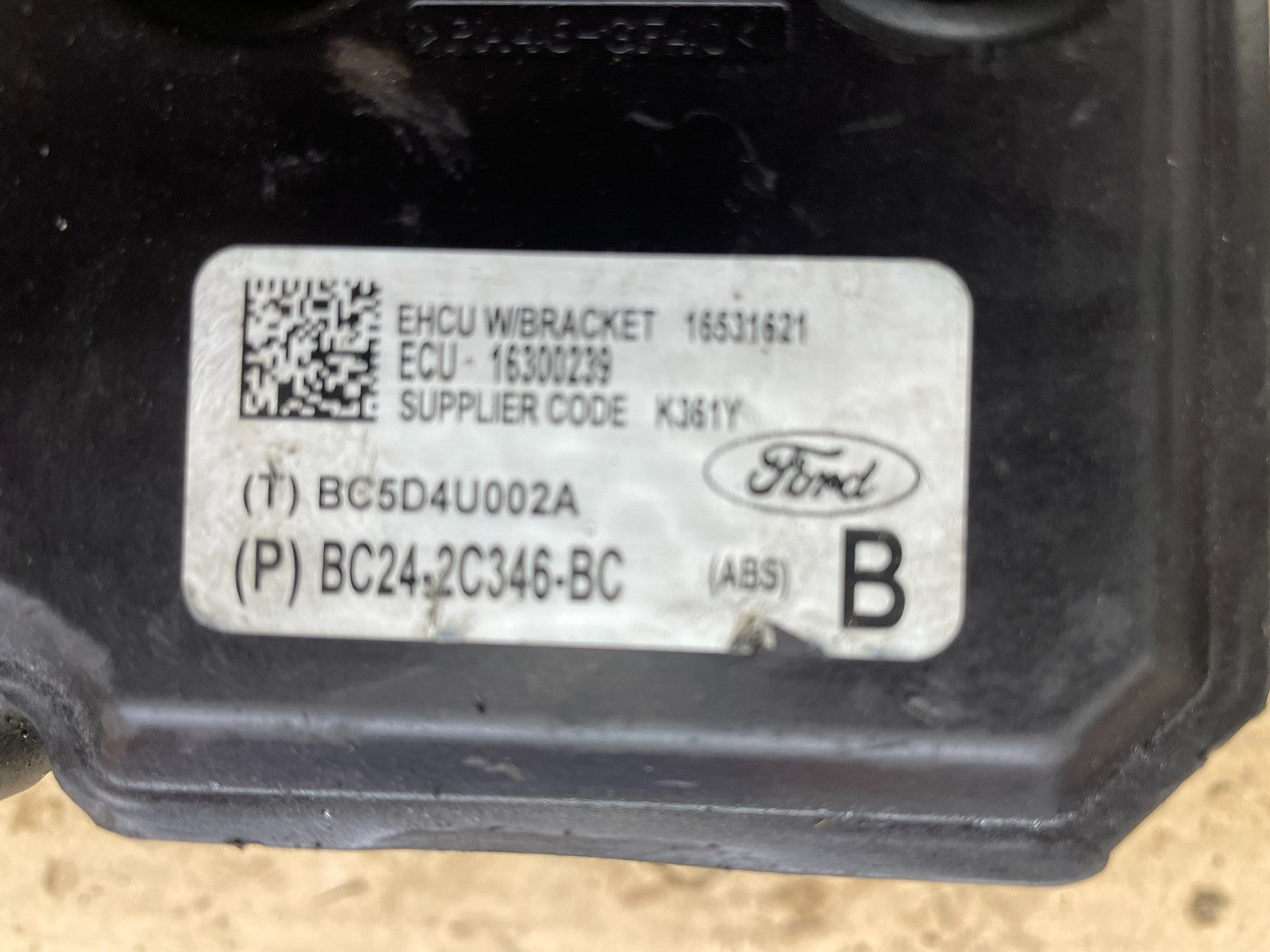 2014 2015 FORD E350 Van  ABS Anti Lock Brake Pump Module O8571 DG7