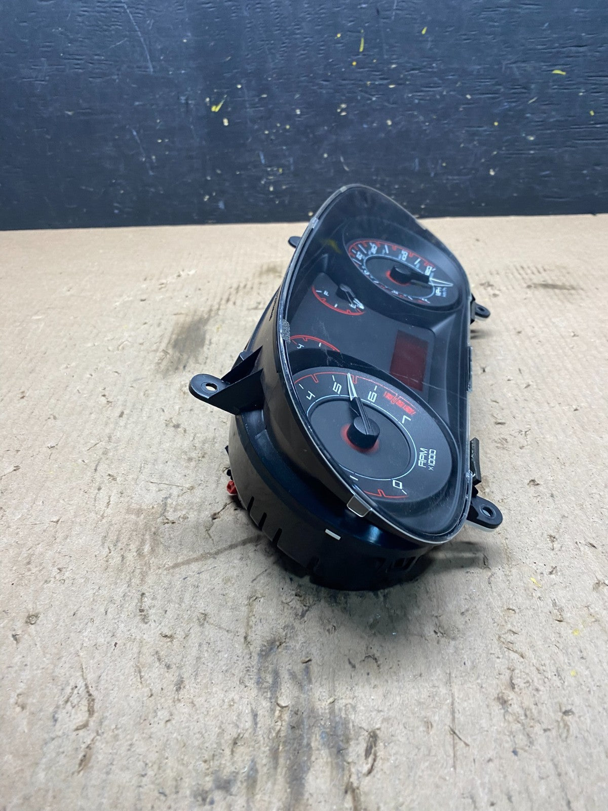 2013 - 2013 Dodge Dart Speedometer Instrument Cluster Gauges Q9247 DG2
