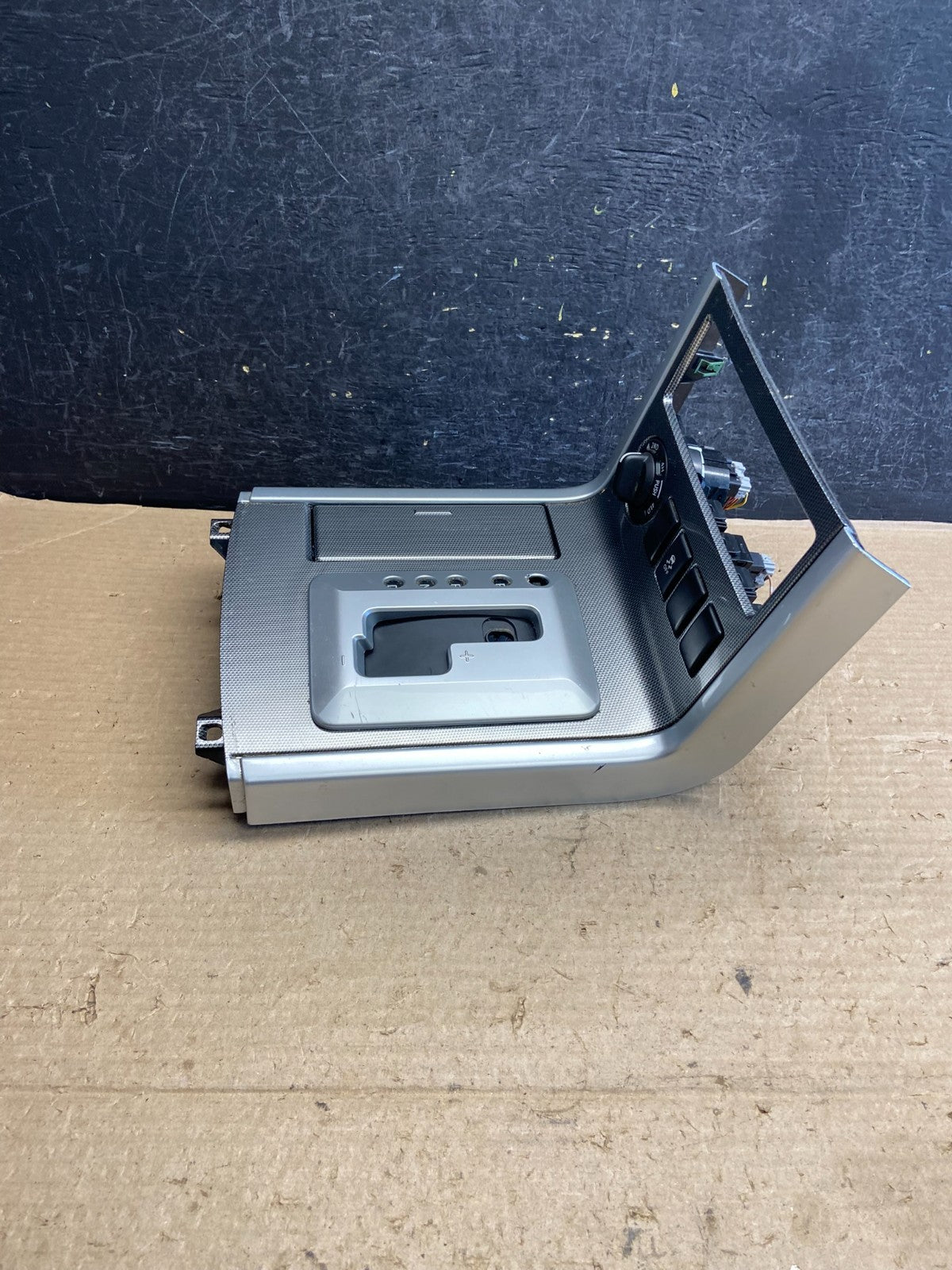 2005 to 2012 Nissan Pathfinder Shifter Trim Bezel Center Console AH5159 DG2