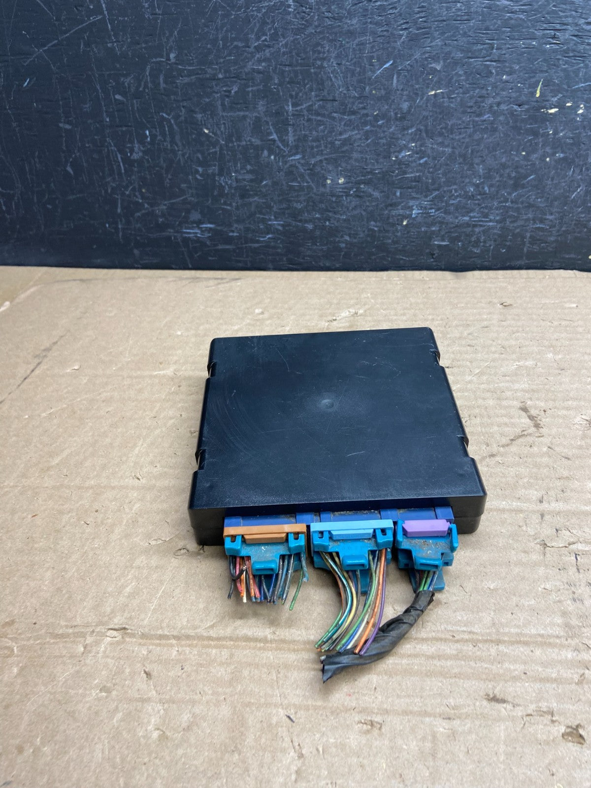 1999 to 2001 Chevrolet Astro Silverado Body Control BCM Module AF2145 DG2