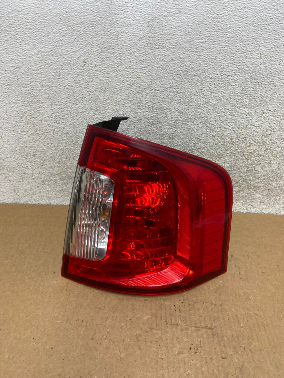 2011 2012 2013 2014 Ford Edge Right Passenger RH Side Tail light AI3357 LK0