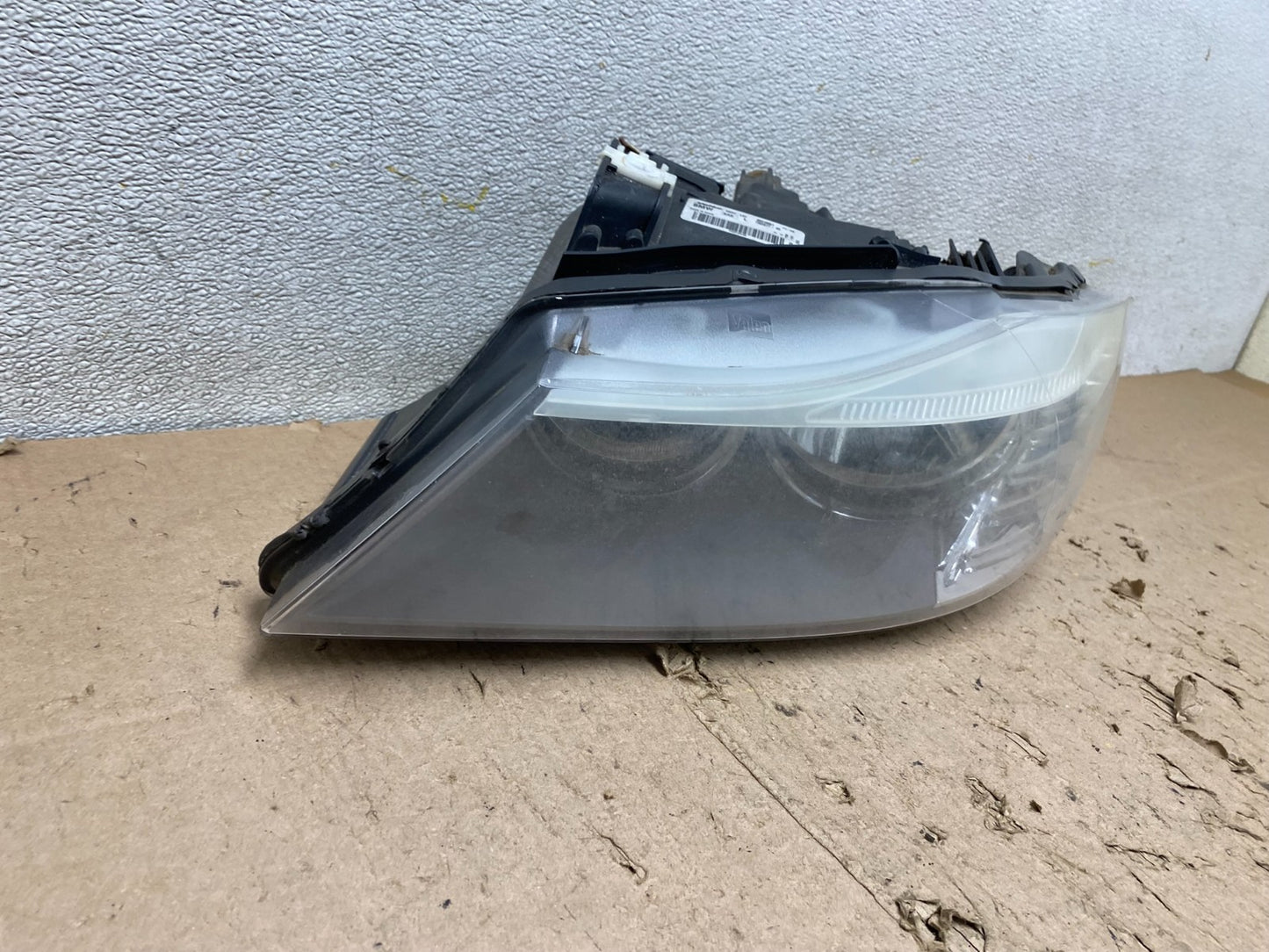 2009-2011 Bmw 3 Series 328i 4/D Sedan Left Driver Headlight Halogen W3705 DW2