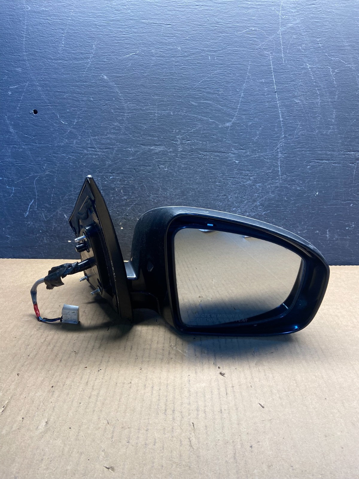 2009 to 2014 Nissan Murano Right Passenger Side View Door Mirror AF9192 DG9