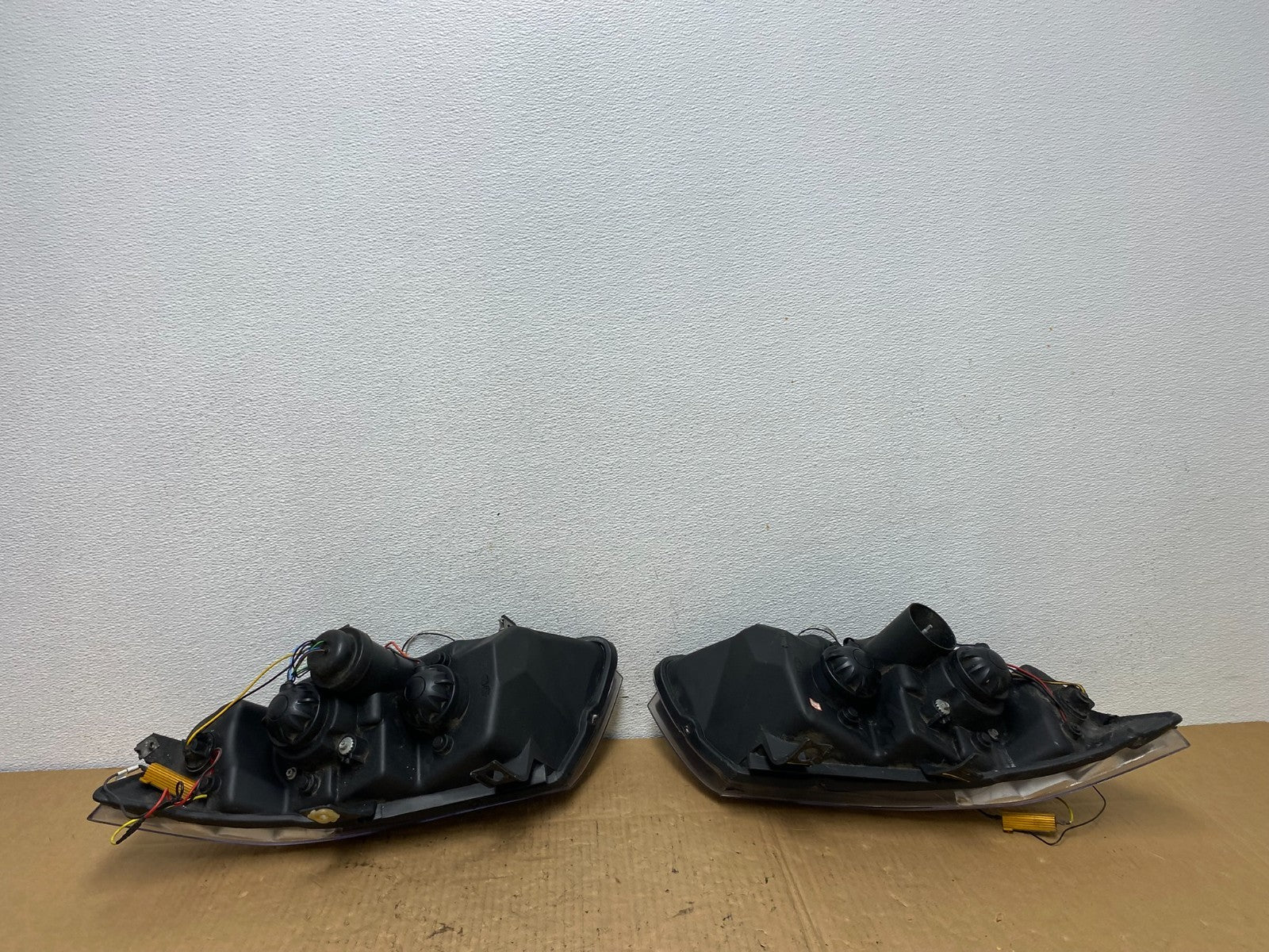 2006 to 2008 BMW 3-Series Sedan E90 Left+Right Set Side LED Headlights AC7785 DG7