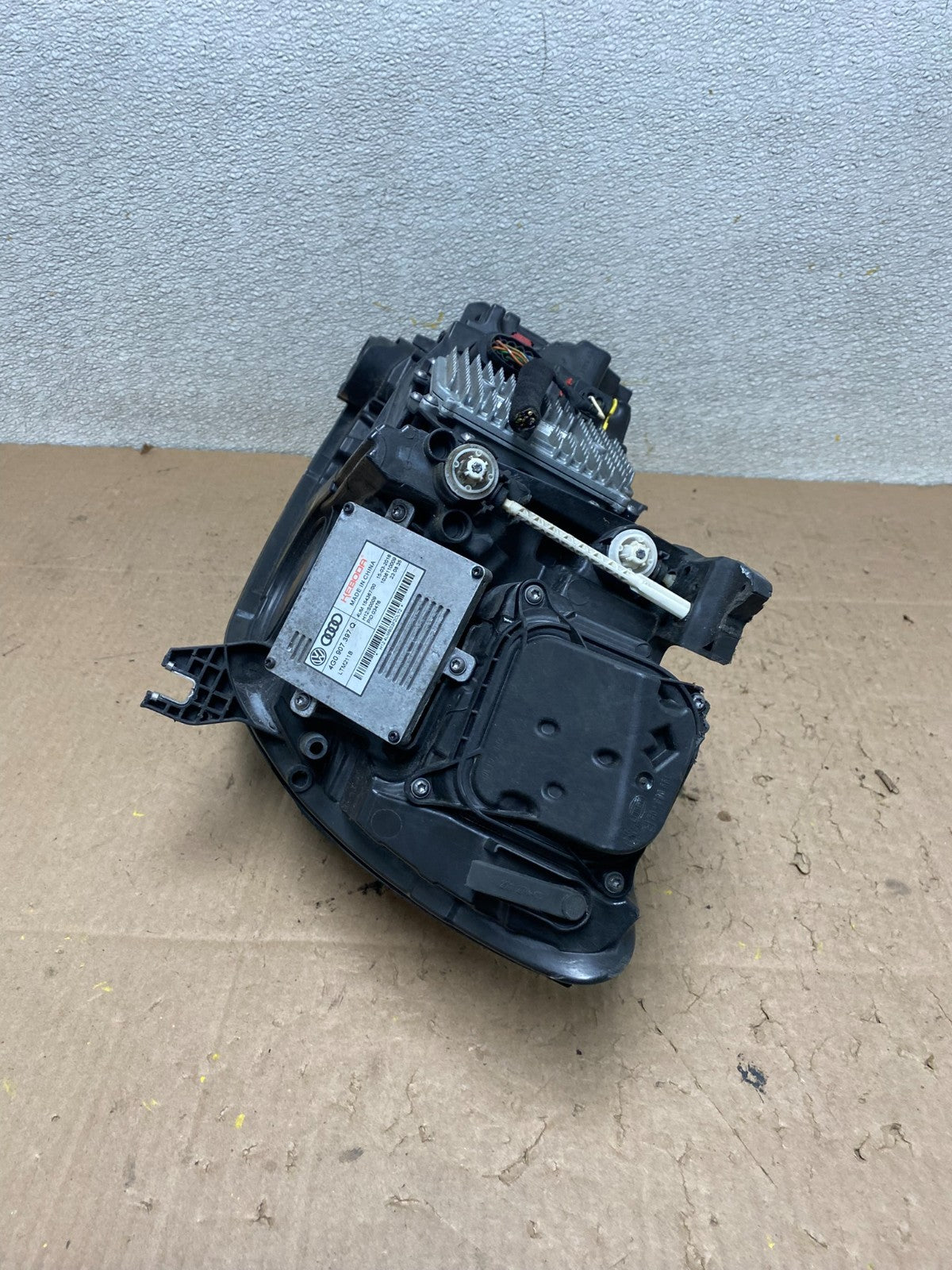 2016-2018 Audi A6 Sedan LED Right Passenger Rh FULL LED Headlight OEM W1119 C DG8