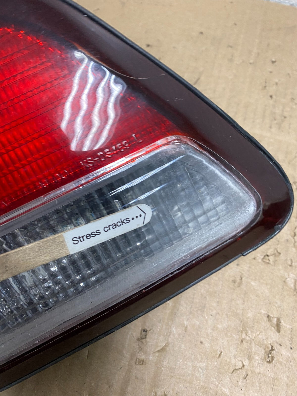 1997 1998 1999 Nissan Maxima Left Driver LH Inner Tail Light Oem I9113 DW5