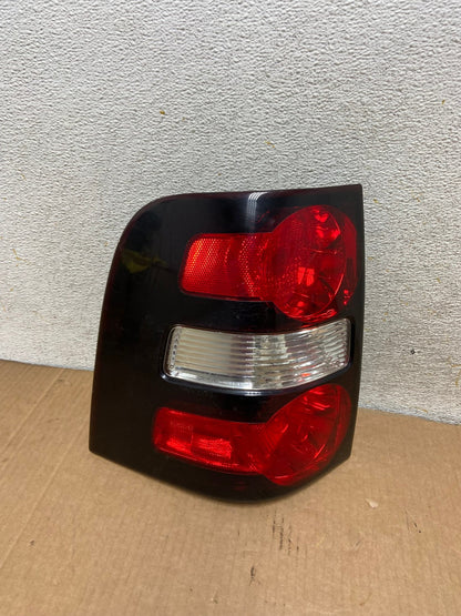 2006 to 2010 Ford Explorer Left Driver Lh Side Tail light AI8407 LK0