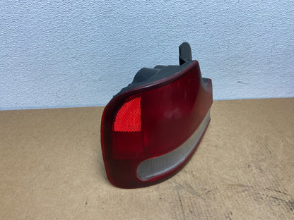 1994 1995 Hyundai Elantra Left Driver LH Tail Light ac3019 DG2
