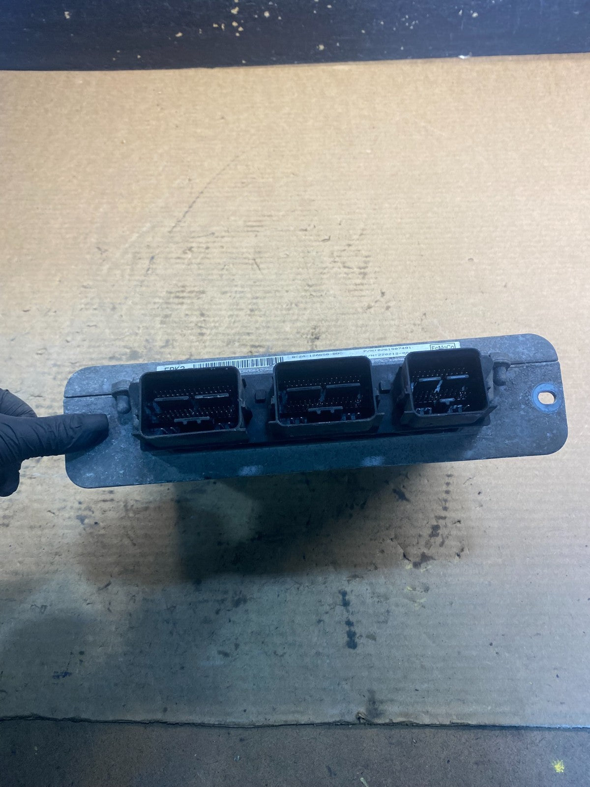 2011 2012 Ford Van E150 E250 5.4L Engine Control Module Unit ECU Y4643 DG1