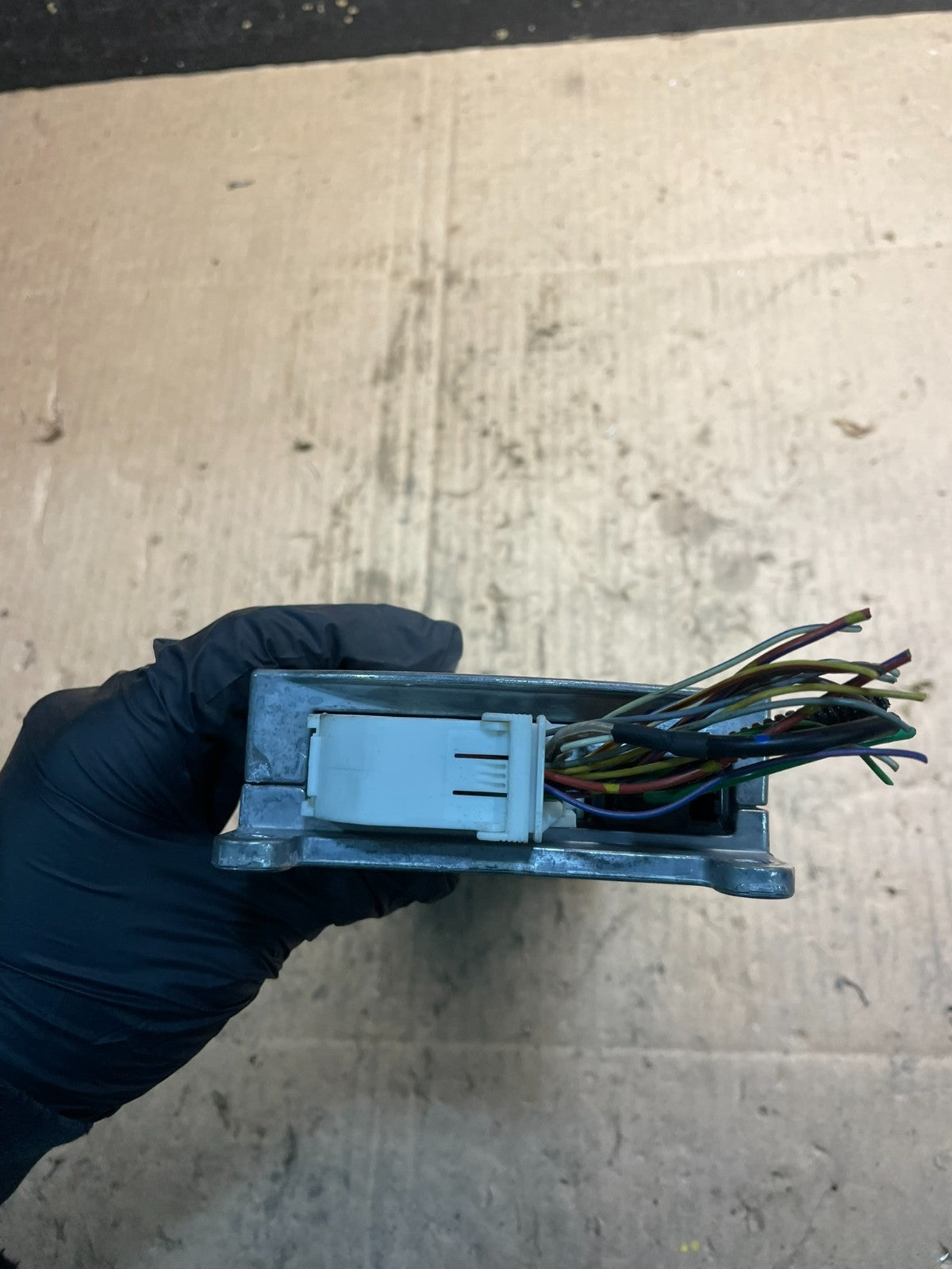 2004 to 2010 Bmw Bluetooth  Control Module Computer Telematics OEM T7442 DG3