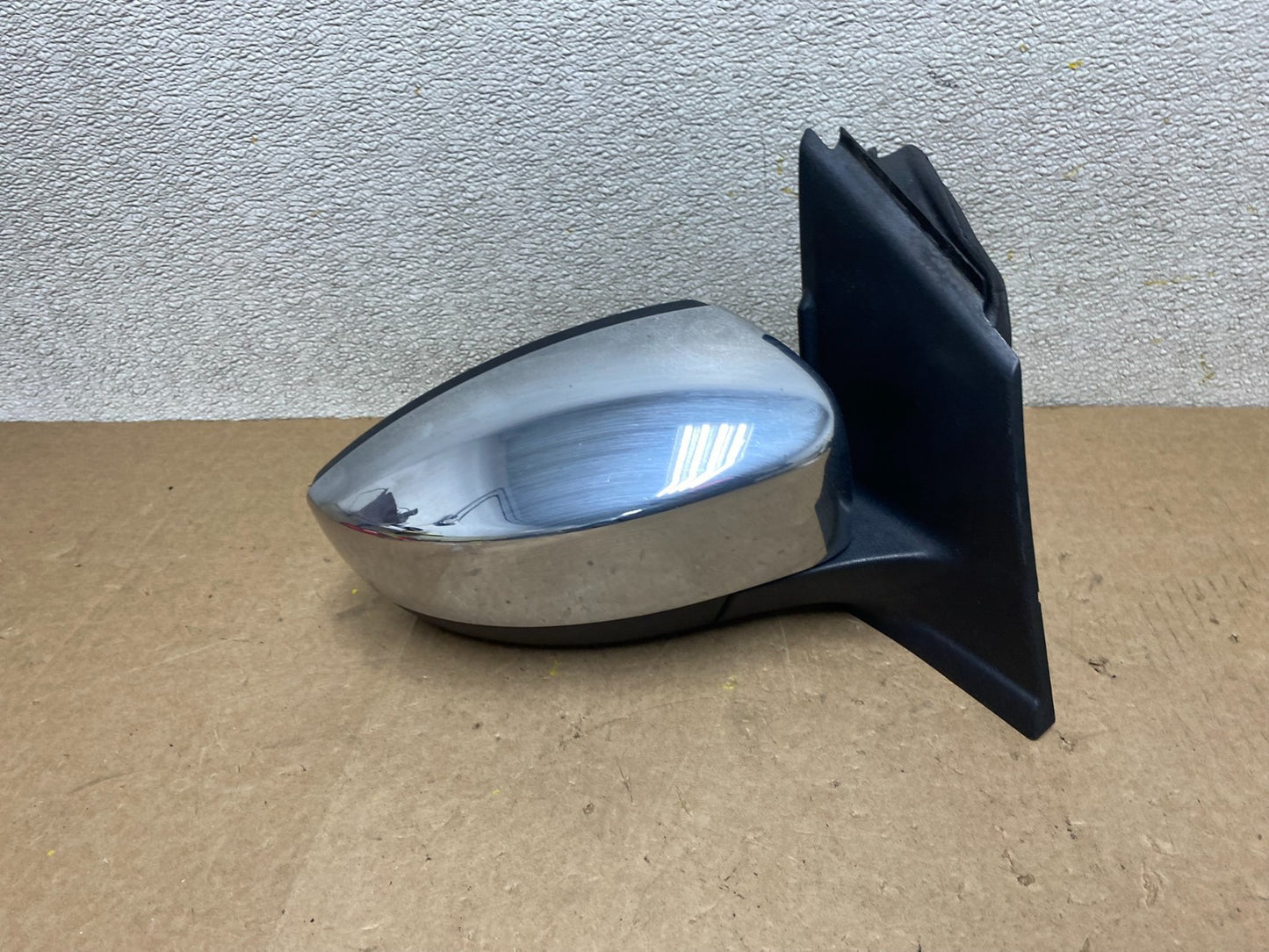 2013 - 2016 Ford Escape Right Passenger RH Power Door Mirror Oem W8704 DW0
