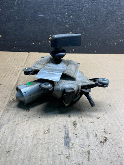 2007 to 2015 Audi Q7 Rear Windshield Washer Wiper Motor AB0384 DG1