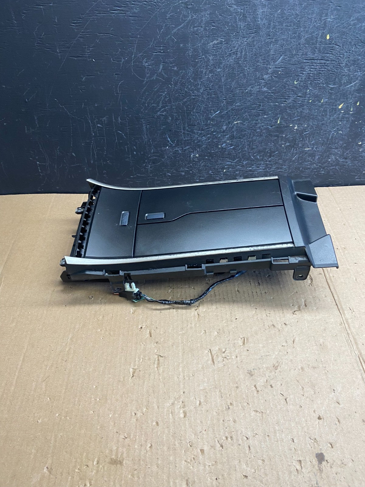 2013 2014 2015 2016 Lincoln MKZ Front Center Console Cup Holder ae3849 DG1