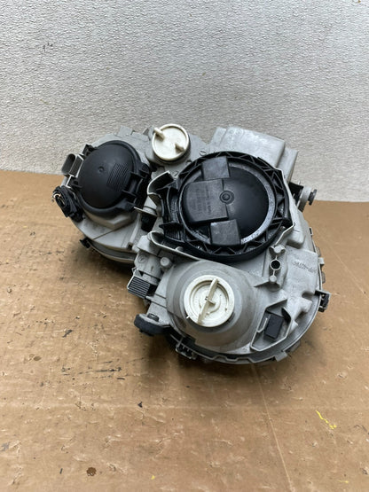2001-2004 Mercedes-Benz C Class Halogen Left Driver Headlight Oem V5033 DW4