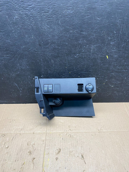 2016 2017 2018 Toyota RAV4 Dash Lower Trim W/ Eco Sport Switc AUX OEM L9086 DG0