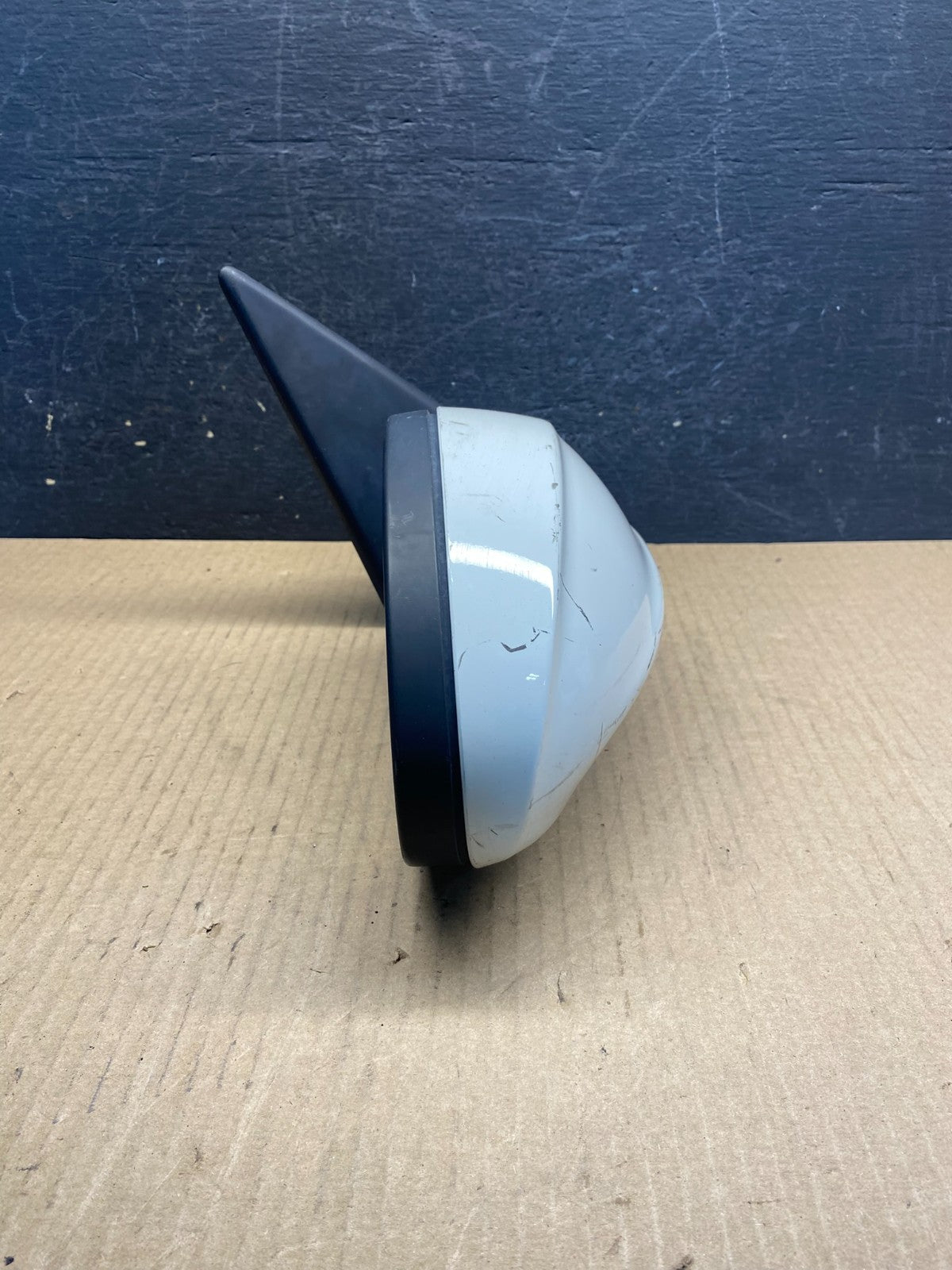 2006 to 2008 BMW 325i Right Passenger Side View Door Mirror AG3942 DW10