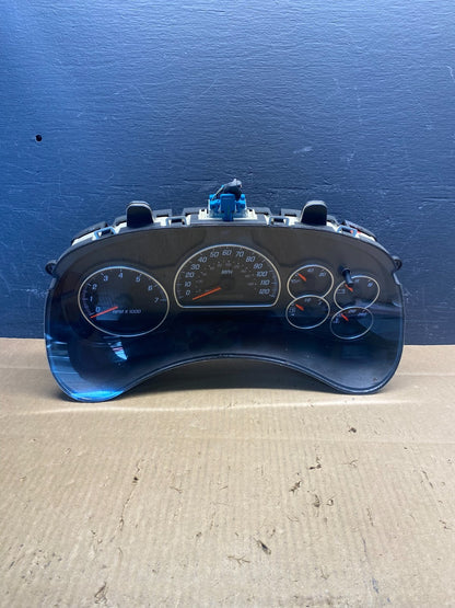 2002 to 2004 GMC Envoy Speedometer Cluster Gauge AD1625 DG0