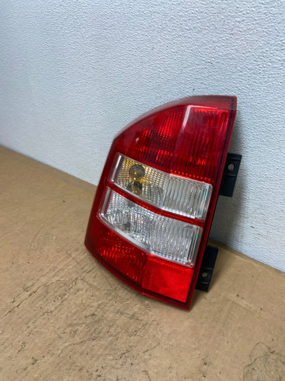 2007 2008 2009 2010 Jeep Compass Left Driver LH Side Tail Light AD0605 LK1