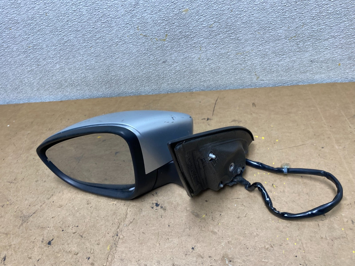 2009 to 2012 Volkswagen CC Left Driver LH Power Door View Mirror X6876 MS3