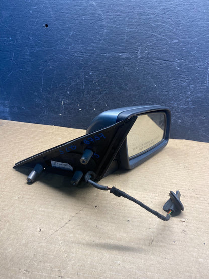 2004 - 2006 BMW 5-Series 525i 530i Right Passenger RH Door View Mirror AF4149 DW10