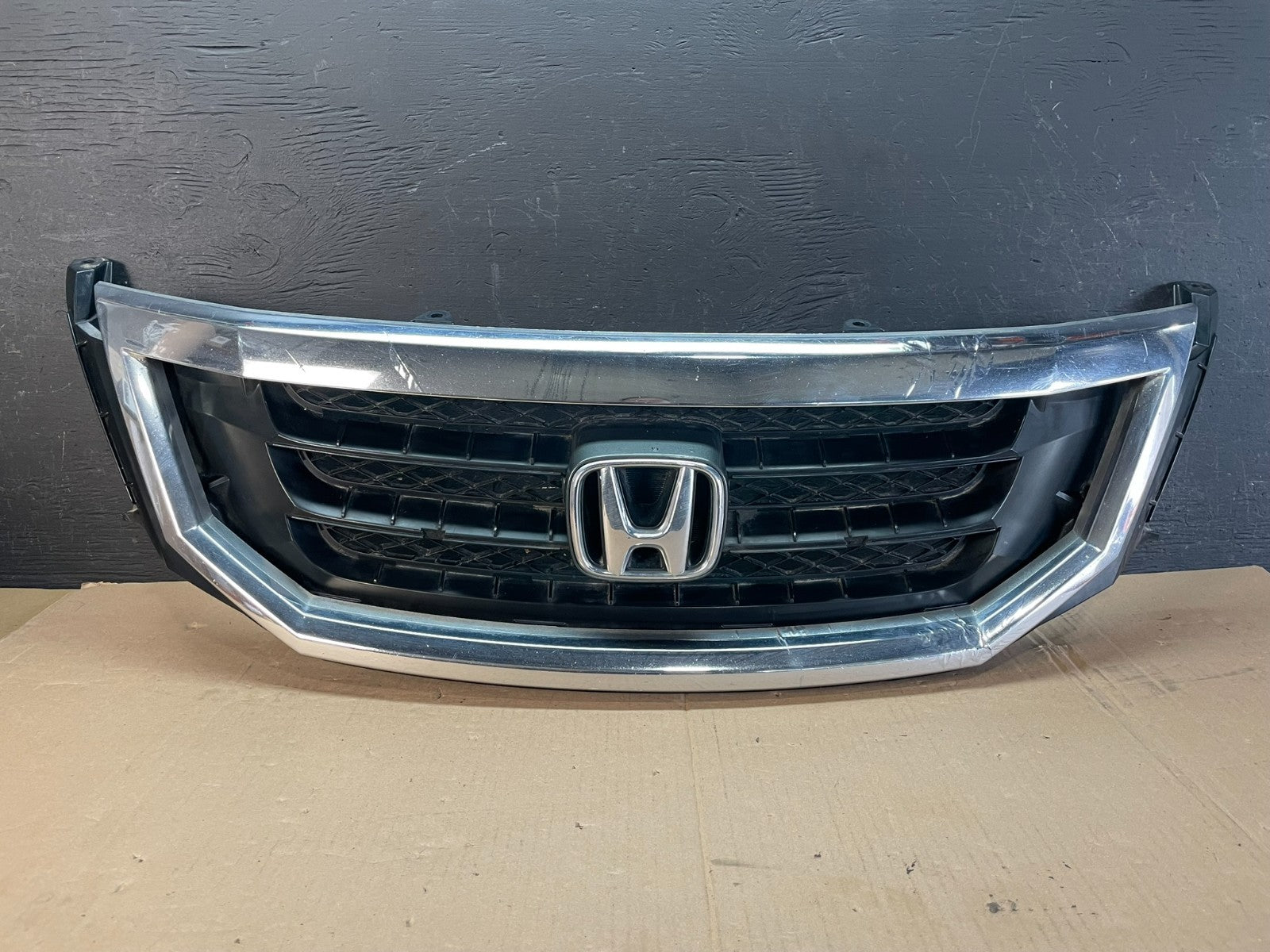 2008 2009 2010 Honda Odyssey Front Upper Grill Grille ad8415 DG0