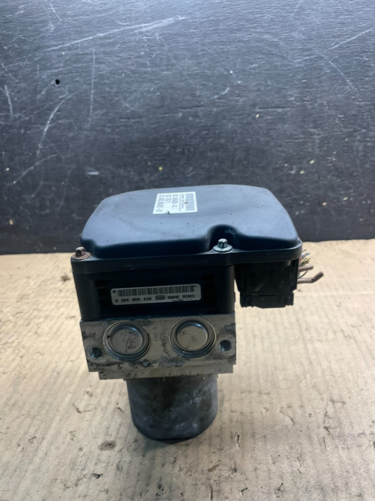 2007 to 2013 BMW X5 E70 ABS Anti-Lock Brake Pump Module OEM W7222 DG1