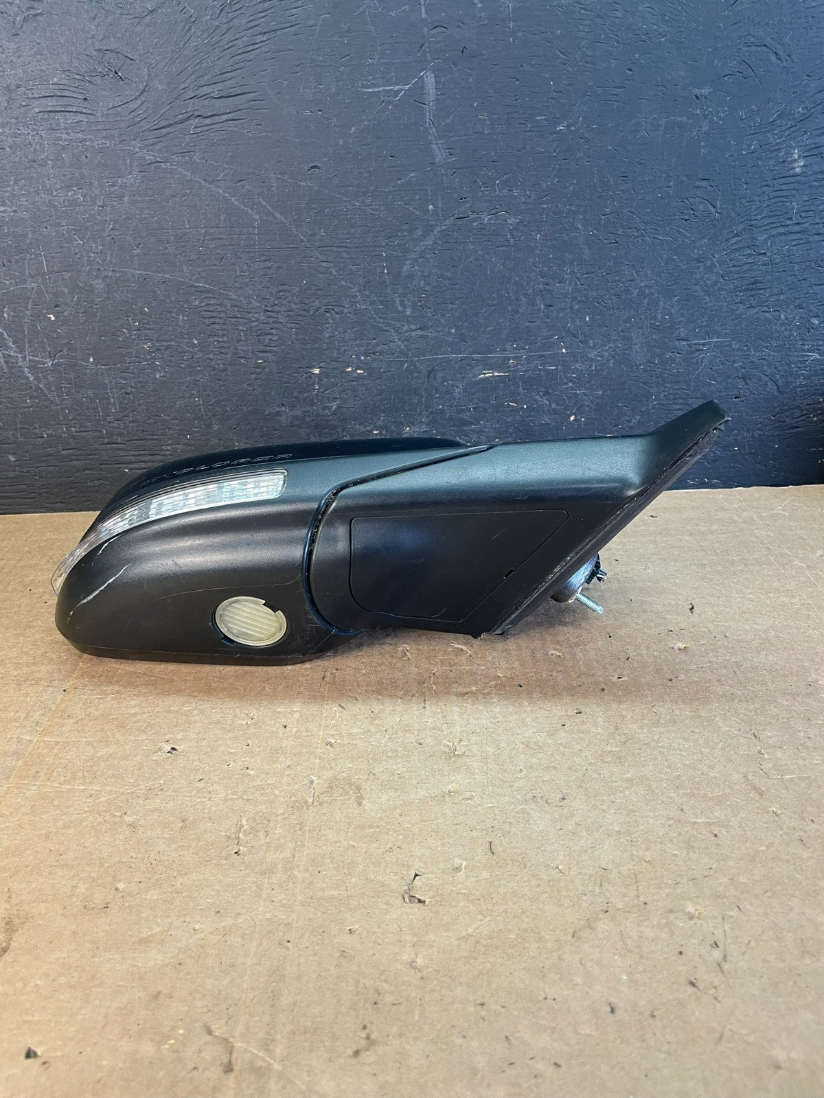 2011 to 2015 Ford Explorer Right Passenger View Door Mirror AE8583 DG3