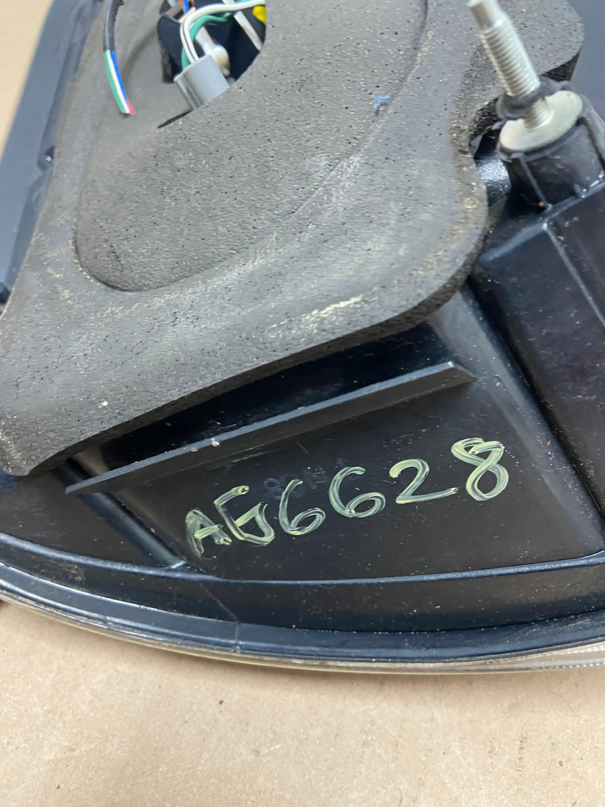 2006 to 2009 Toyota Prius Tail Light Right Passenger Side AG6628 LK6