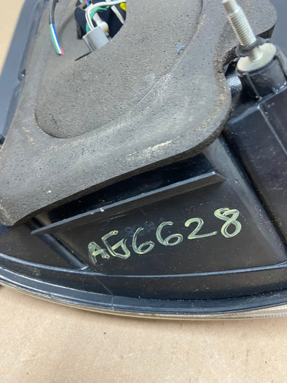 2006 to 2009 Toyota Prius Tail Light Right Passenger Side AG6628 LK6