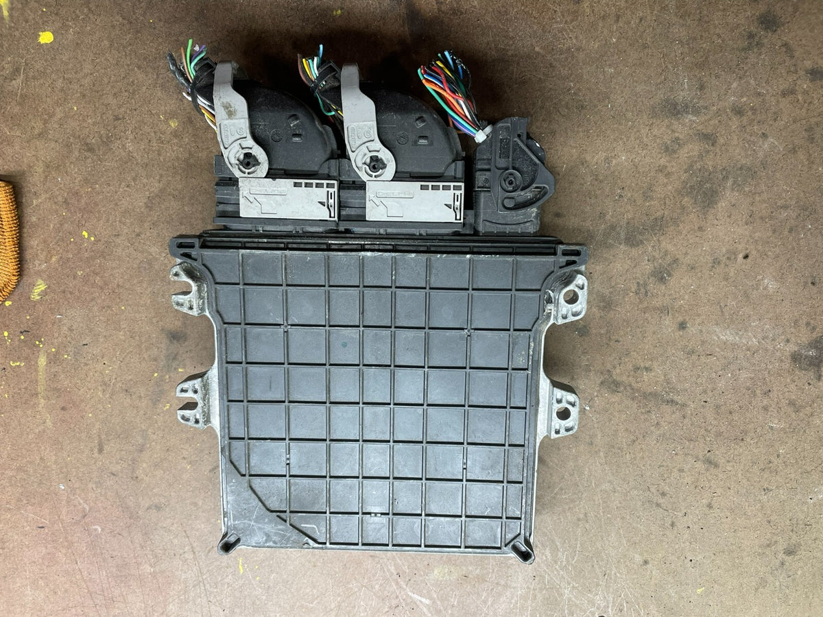 2013 to 2015 Nissan Sentra 2.5L Engine Control ECM NEC040-030 J1844 DG1