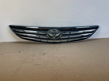 2005 to 2006 Toyota Camry Front Upper Grill Grille af8520 DG0