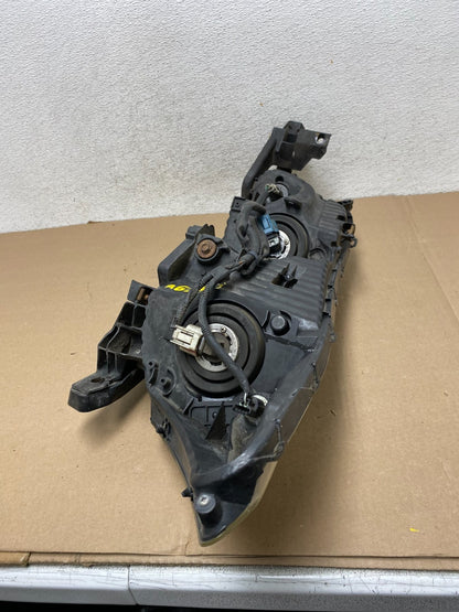 2008 to 2012 Honda Accord Sedan Right Passenger RH Headlight AG3327 DW7