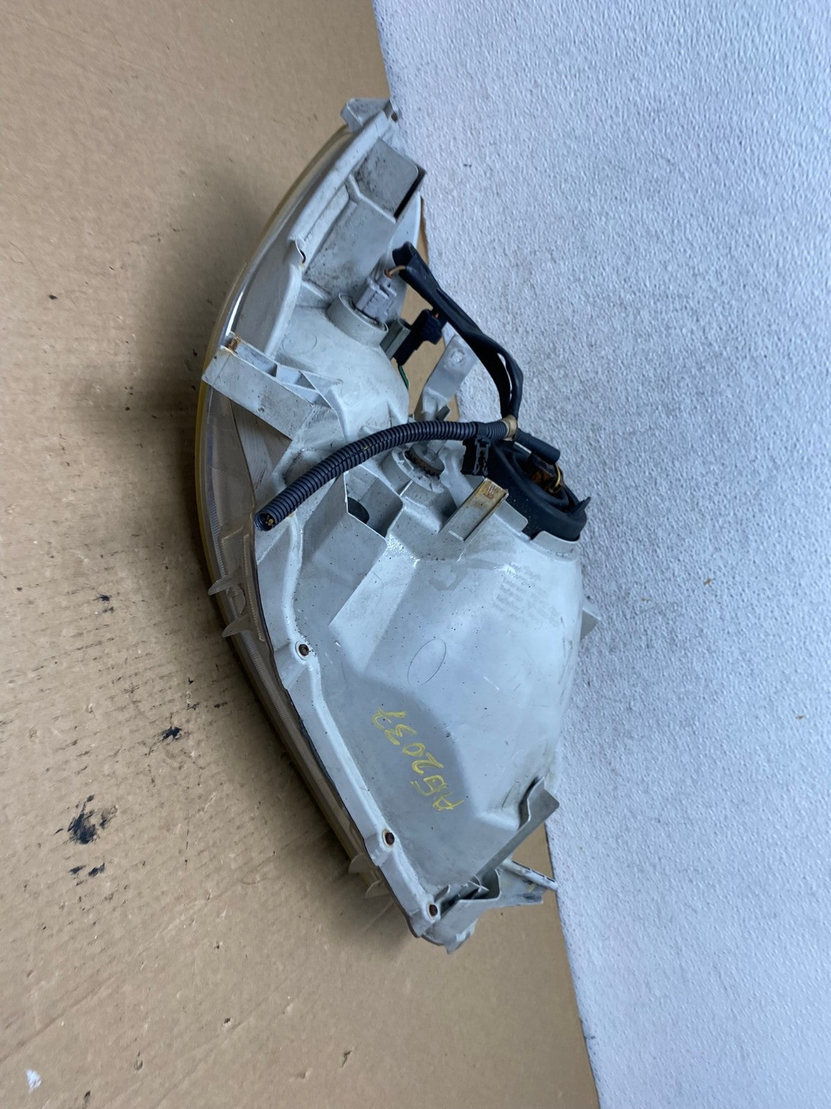 2008 - 2010 Toyota Highlander Left Driver LH Halogen Headlight AG2037 LK7
