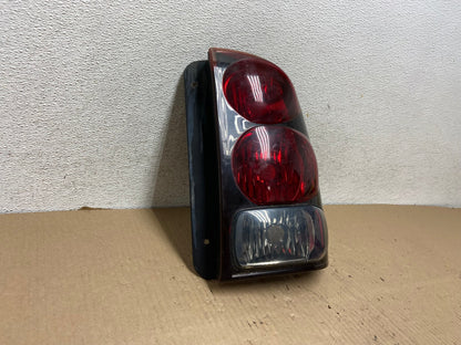 2002 to 2009 Chevrolet Trailblazer Right Passenger Rh Side Tail Light AG7988 LK1