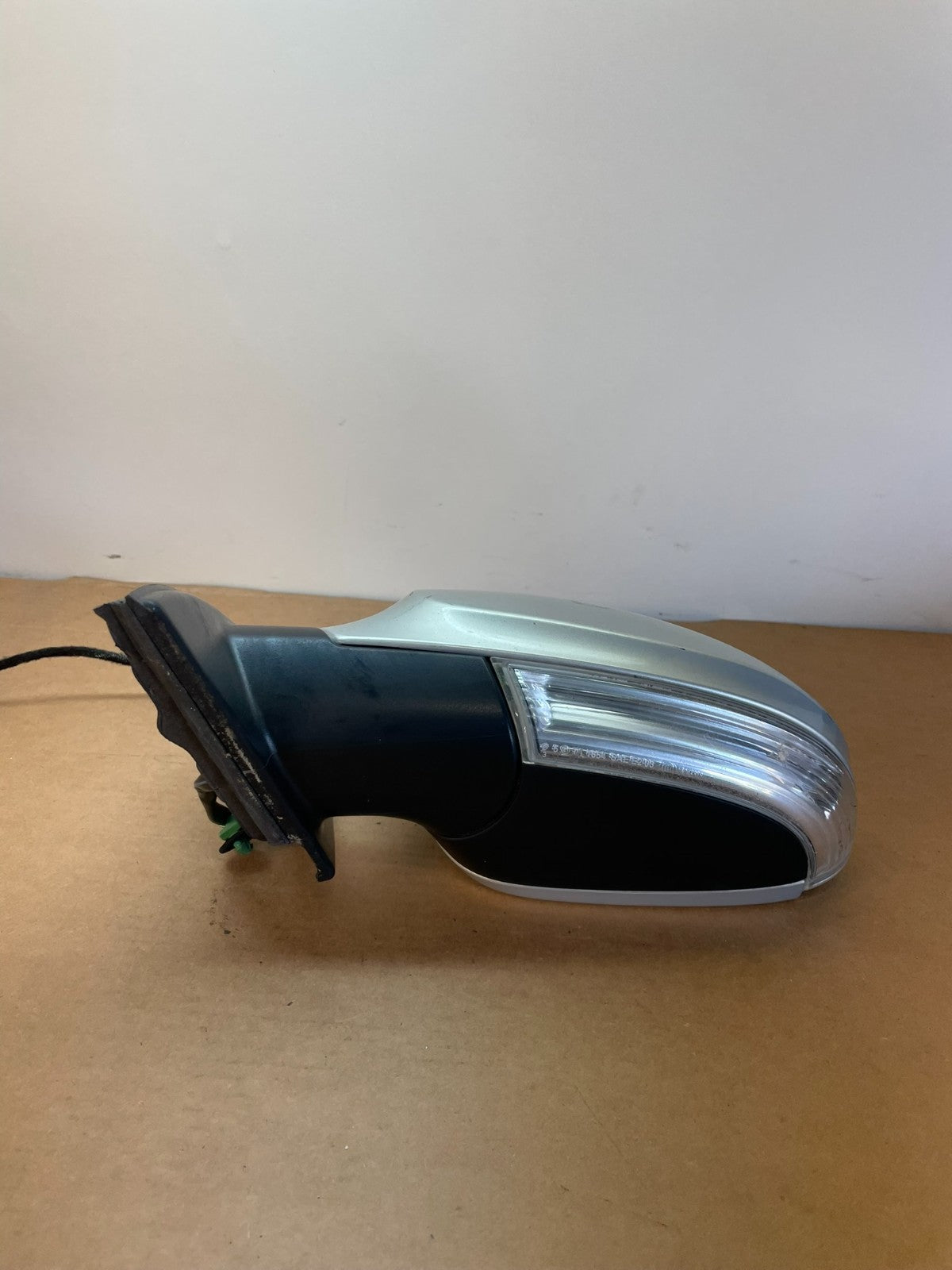 2006-2010 Volkswagen Passat Left Driver Turn Sgn View Door Mirror AG0570 DG3