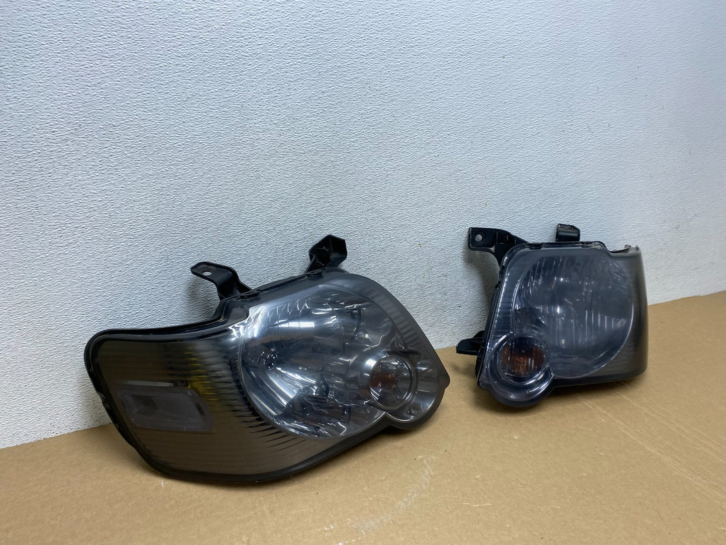 2006 2007 2008 2009 2010 Ford Explorer Left+Right Set Headlights AF9904 DW2