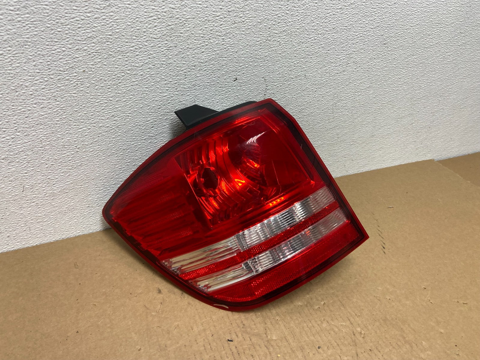 2009 2010 2011 Dodge Journey Left Driver Lh Tail Light Oem AC1132 DW2