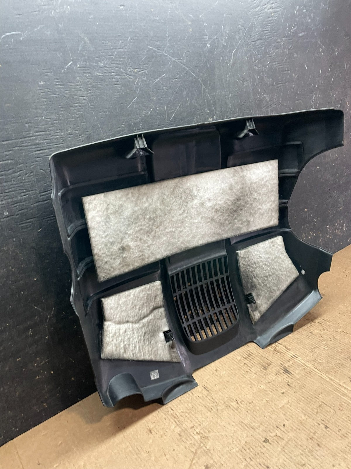 2007 to 2014 Subaru Tribeca 3.0L Factory Engine Cover 14025AA24A z6044 DG6