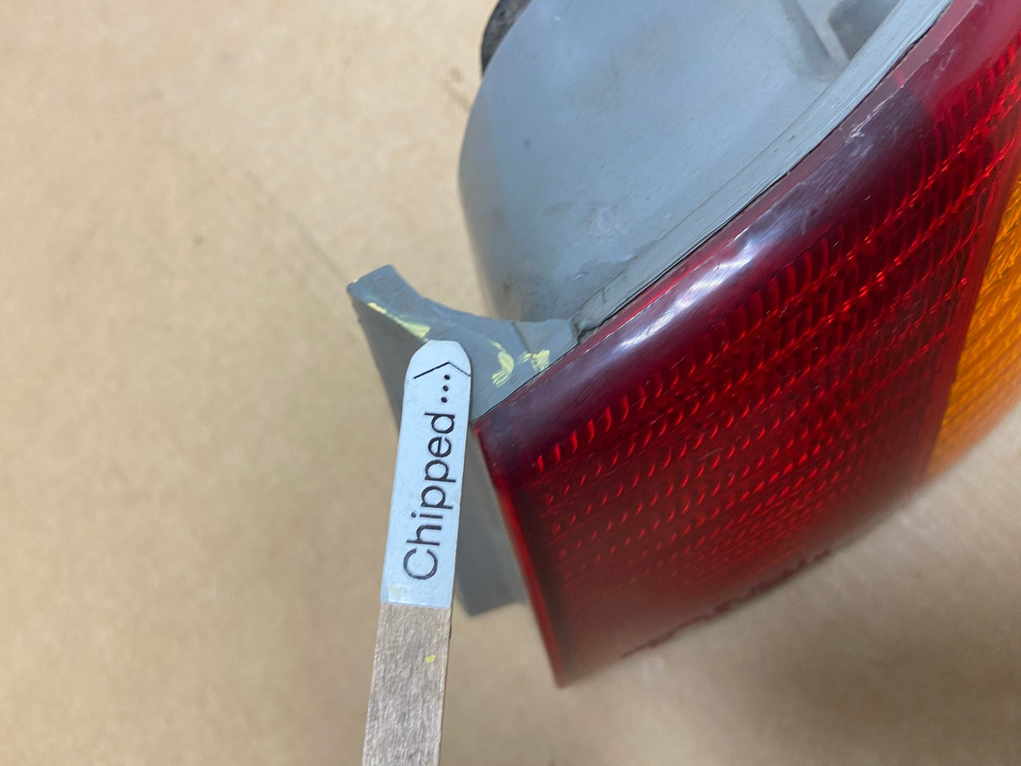 1998 1999 2000 Toyota Corolla Right Passenger Side Tail light OEM AC1693 LK4